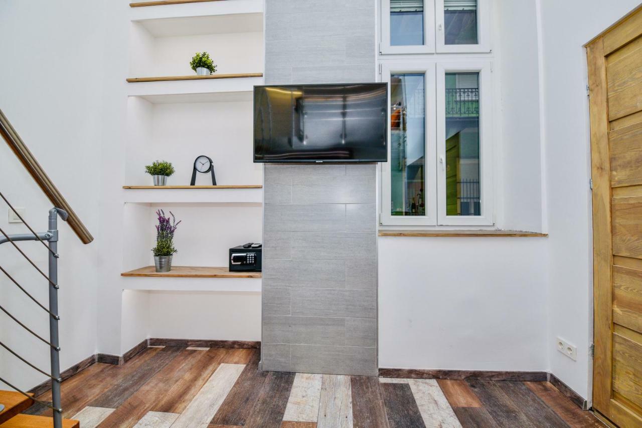 Heart Apartment With Free Private Parking Budapeste Exterior foto